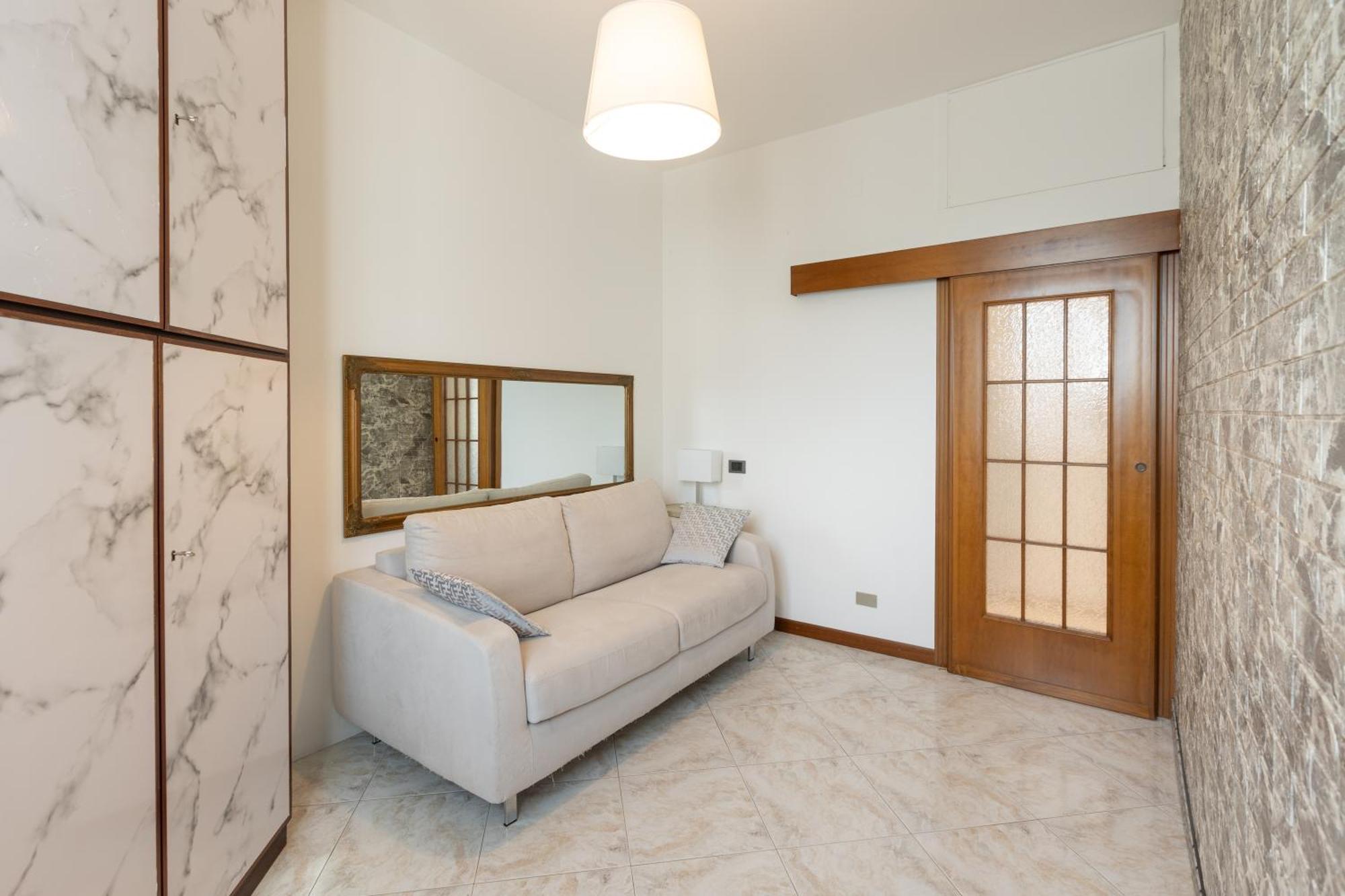 Comfortable Two Bedrooms Chiesa Rossa - Mirable Pm Apartment